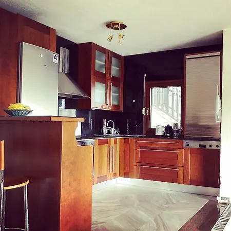 Bright & Spacious Seaview Villa