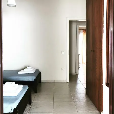 Bright & Spacious Seaview *