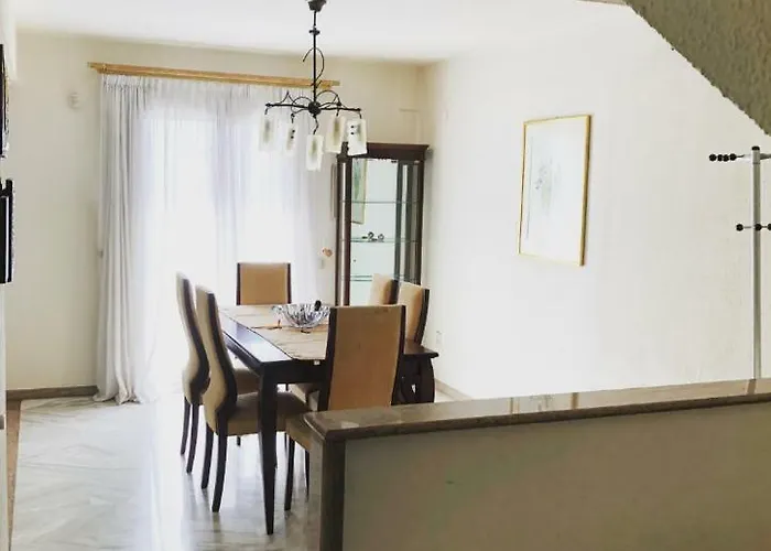 빌라 Bright & Spacious Seaview