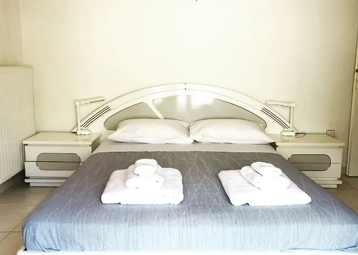 Bright & Spacious Seaview 빌라 시비리