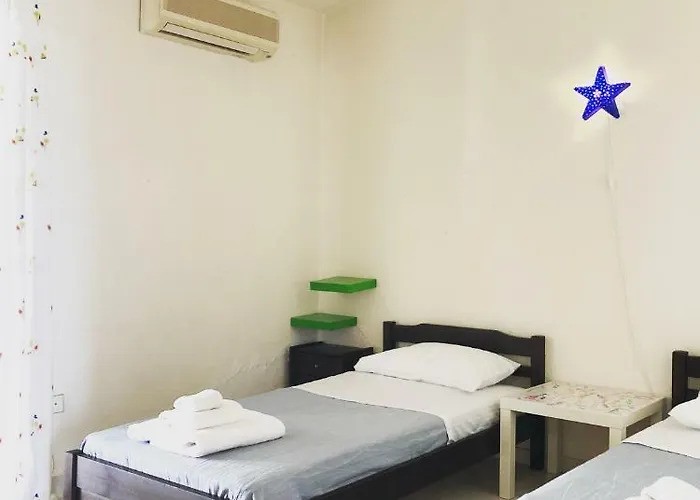 Bright & Spacious Seaview 빌라 시비리