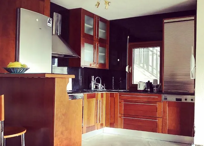 Bright & Spacious Seaview 빌라