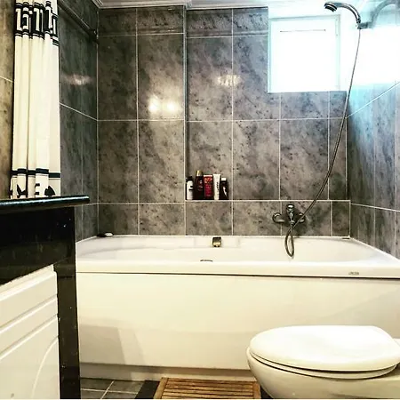 Bright & Spacious Seaview Villa Szíviri