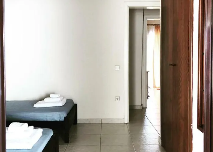 Bright & Spacious Seaview *